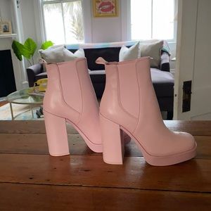 Brand new Steven madden boots